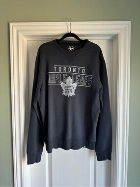 Men’s ‘47 Toronto Maple Leafs Sweatshirt — Size M